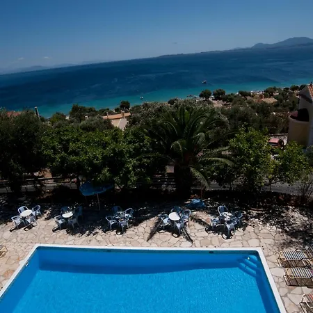 Paradisus Lägenhetshotell Barbati